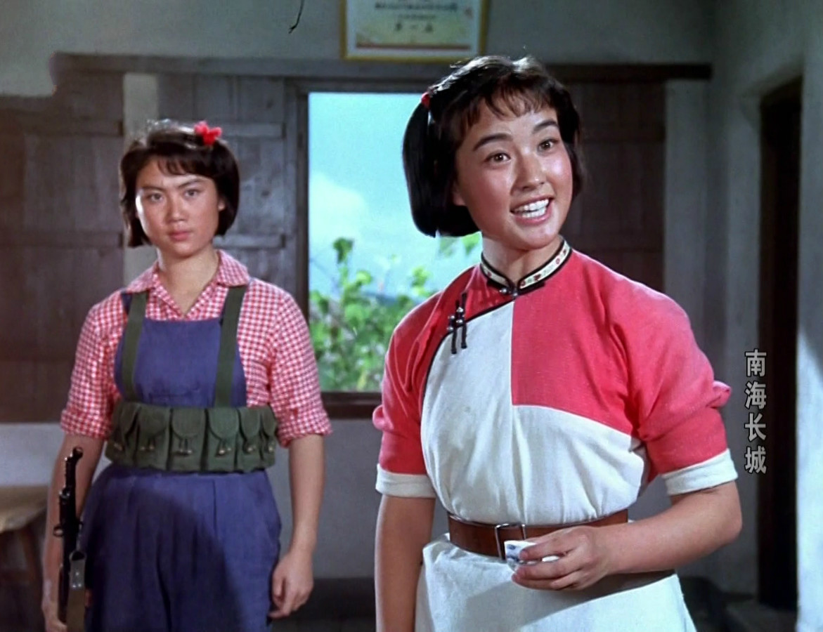 一年主演3部电影,却并没想要当演员|小花|刘晓庆|中国电影_新浪新闻