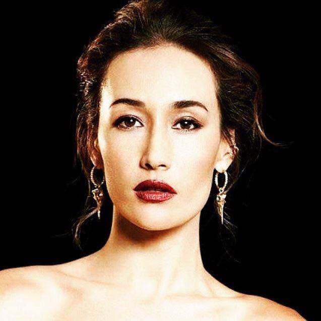 美越混血,曾让吴彦祖深夜痛哭,如今情定大18岁美国男演员