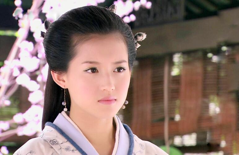 演尔晴的苏青真的火了,新版天龙八部担任阿朱一角!