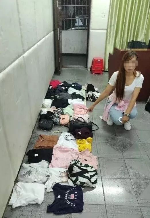 奇葩!俩女贼在同一家服装店盗窃上万元衣服,竟是为了.