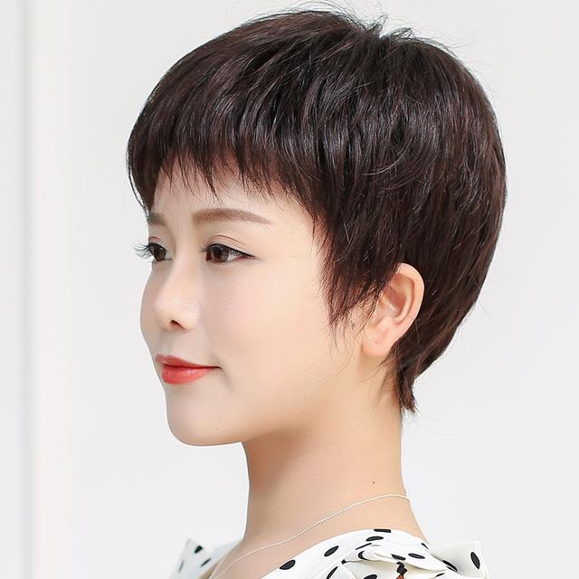 女人40岁后别乱烫头,看看孙俪赵雅芝的发型,显年轻十五岁