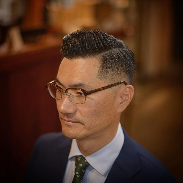 人到中年剪这样的发型最有型