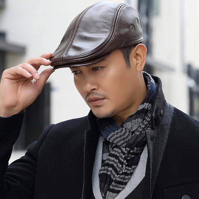 上头戴尽显绅士男人风度,佩戴更加有型,给人感觉满满成熟男人味