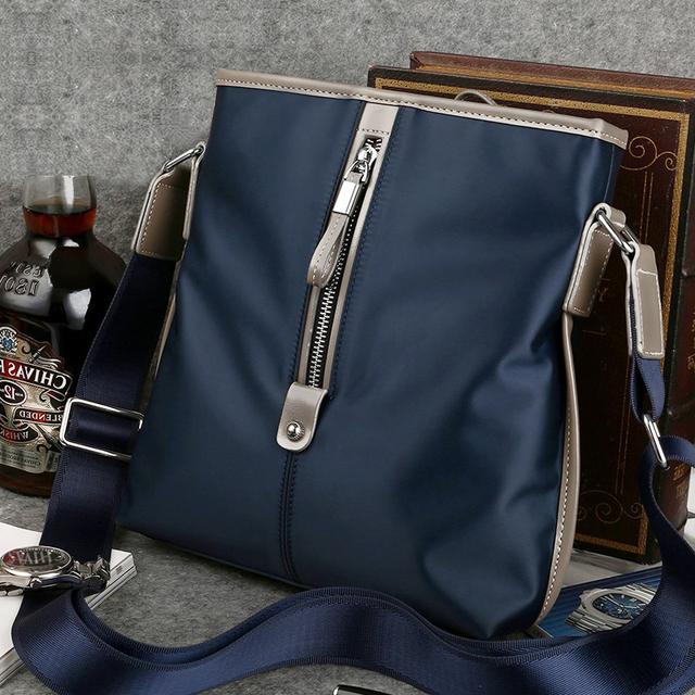 手机钱包拿手里太有失体面现在成功男士都拿这男包贼有男人味