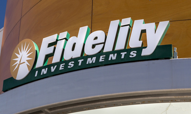 佣金战主动管理规模缩减全球资管巨头富达的转型之路