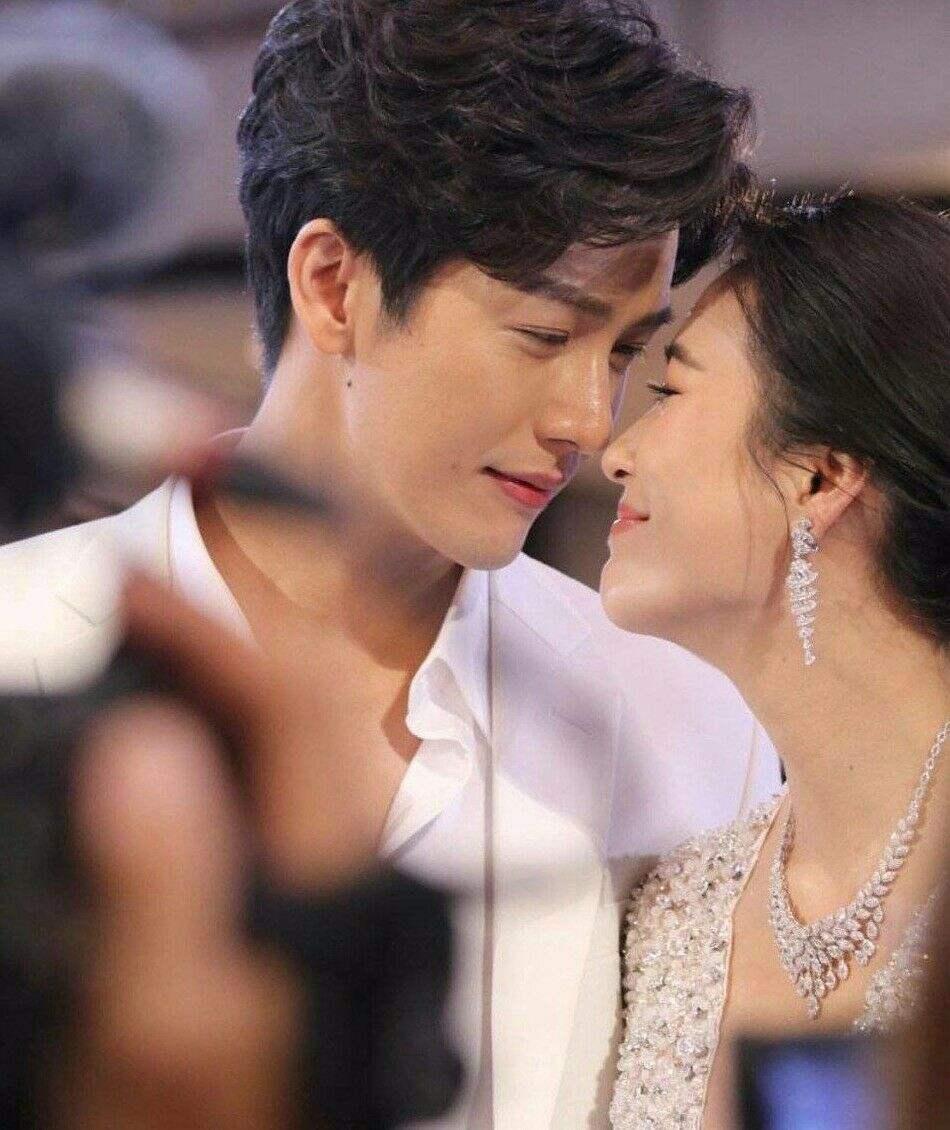 泰剧明星推哥和大3岁的jui相恋5年终于大婚, 泰式和西式婚礼结合