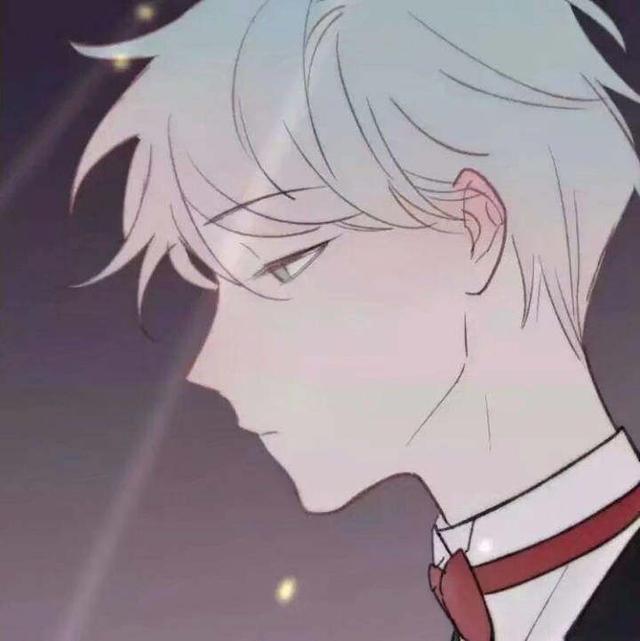 动漫男生头像我与她们有什么不同我有你啊她们没有