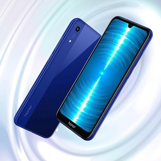 荣耀新款水滴屏手机登场,配置有特点,前后单摄售价799元