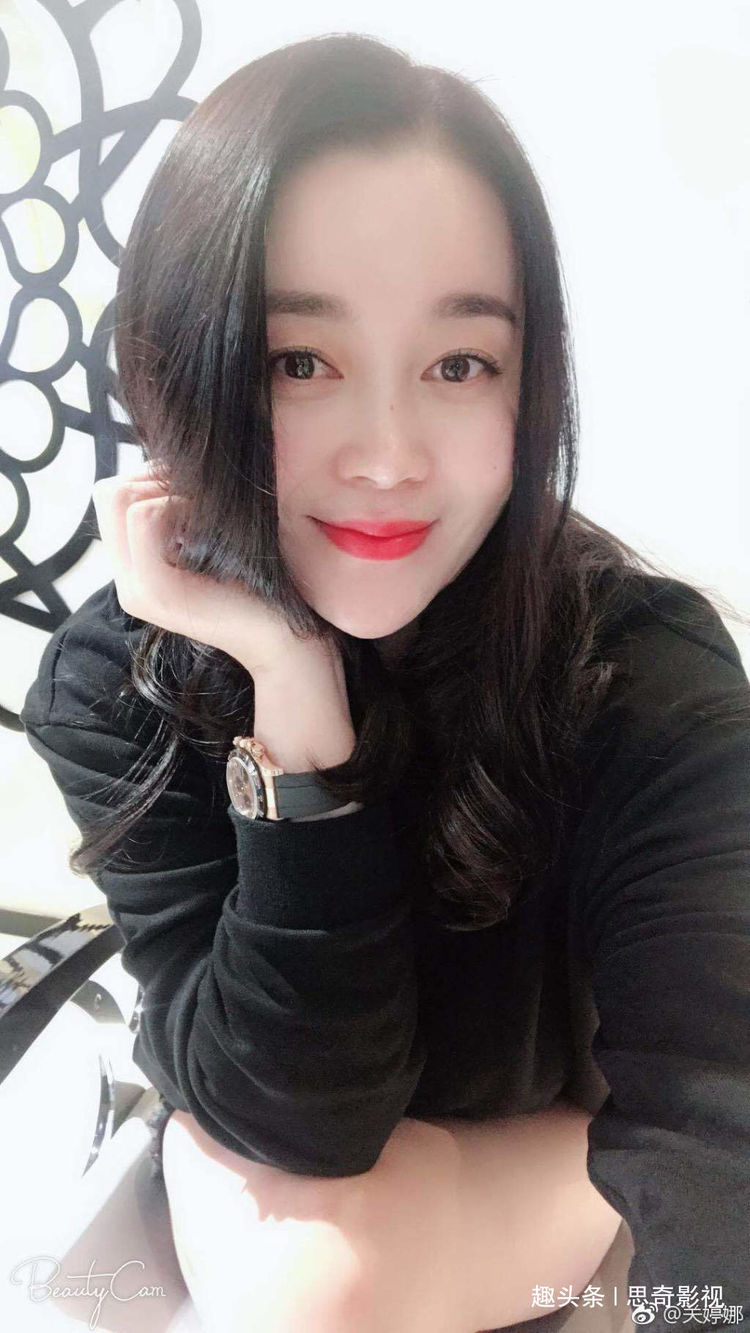 《乡村爱情》女主演生活照,最美的不是王小蒙也不是谢大脚而是她