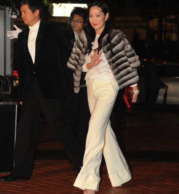 选美出身,嫁圈外富商老公获幸福,如今46岁已经息影十年了|吴美珩|选美