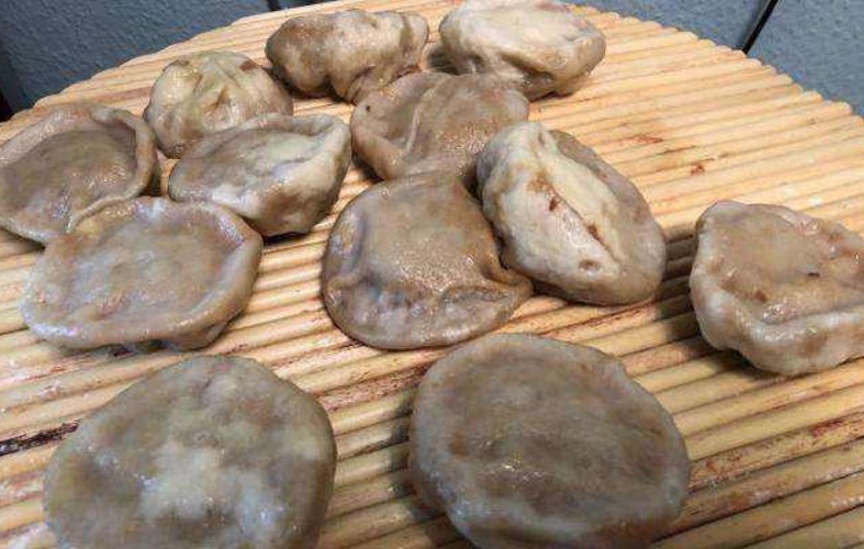 北京"最丑包子",营业百年,限量还靠抢:外表丑陋,胜在味道!