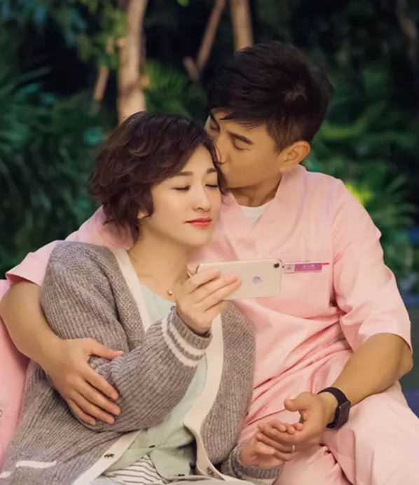 吴奇隆和李小冉不再那么受欢迎,《月嫂先生》演员演技却爆棚