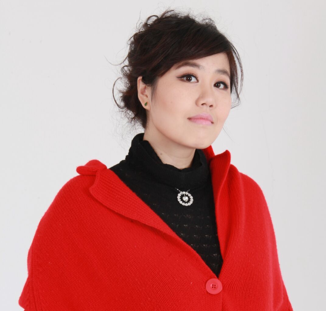 巴黎圣母院发生严重火灾,央视总导演于蕾:求上天不要收回圣母院|央视|