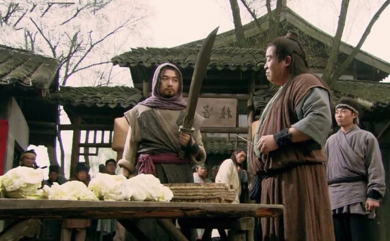 水浒中杨志张口要价3000贯的刀放到现代只有土豪买得起|杨志|宝刀