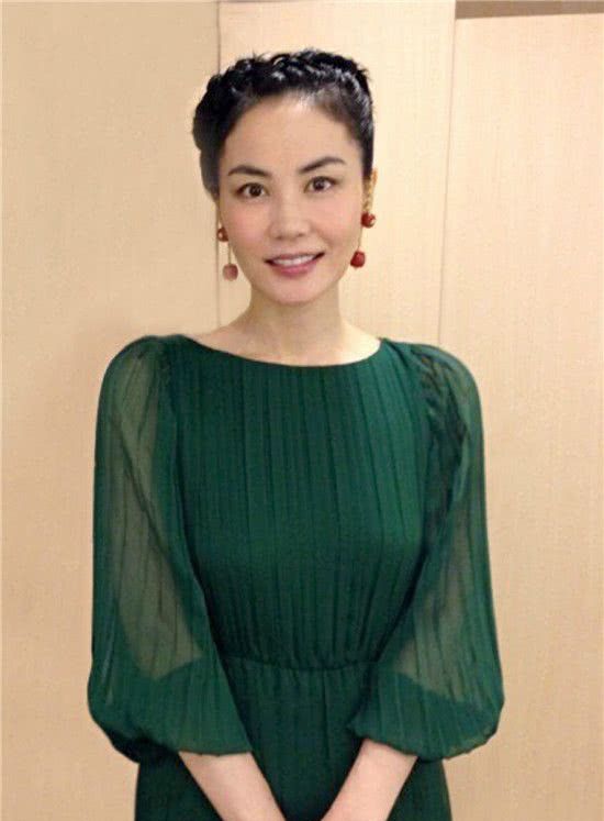 佩服!王菲48岁产子"大名鼎鼎"-第2张图片-泡芙博客