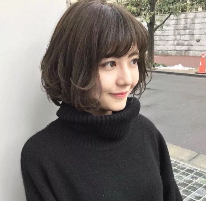 这6款人见人爱的齐脖烫发型真的很美选一款烫了吧