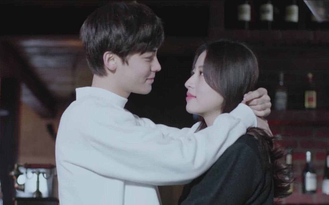 周雨彤|许魏洲|宋威龙_新浪新闻