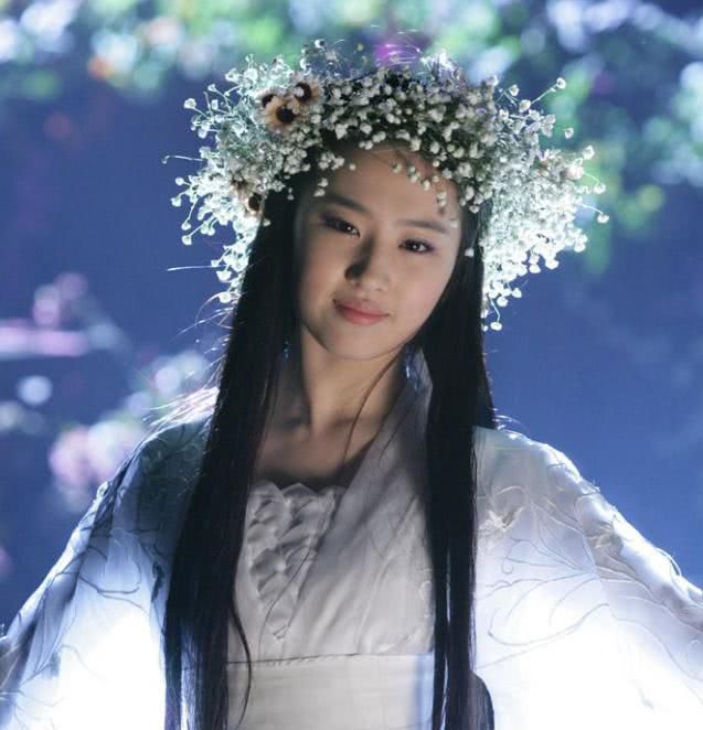 一生有一个小龙女就够了,刘亦菲偏偏还演活了4个经典角色!