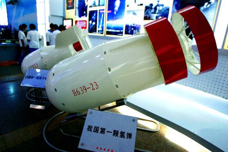 我国第一个原子弹,为什么取一个淑女又文艺的名字"邱小姐"