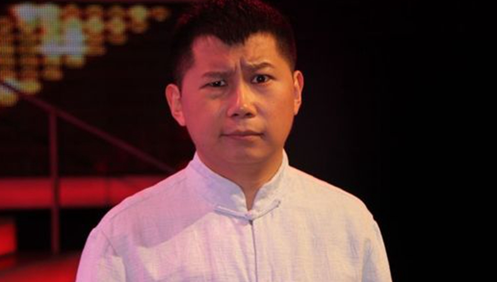 何云伟离开德云社终改名,看到新名字后,观众直呼:兑水了!