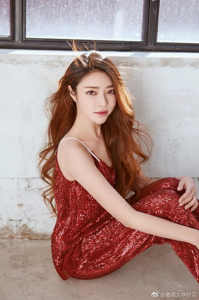 李依玲|校花|美女_新浪新闻