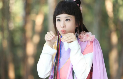 穆婷婷,在《活佛济公》中饰演的秋凝玉,她和陈浩民可以说是老搭档了吧