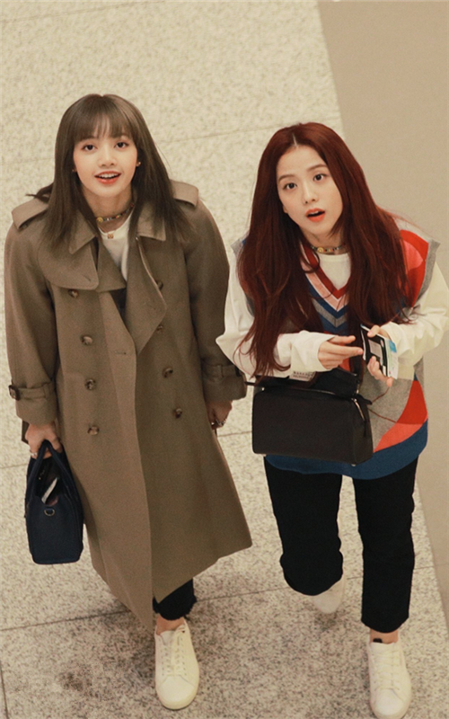 blackpink合体金智妮卫衣清新lisa保暖衣帅气但
