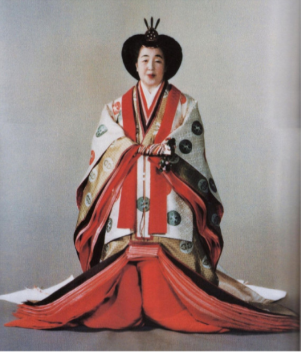 虽然日本裕仁天皇发动侵华战争,但是他的妻子确实值得称赞的|香淳皇后