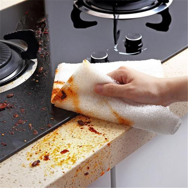 水中加一物煮一煮,抹布立马干净如新