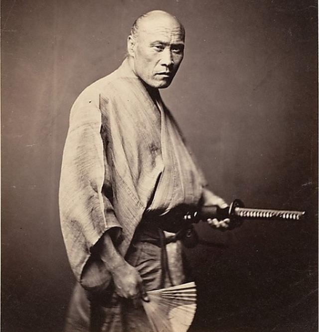 日本武士老照片身材矮小长相凶悍最后一张像是来搞笑的