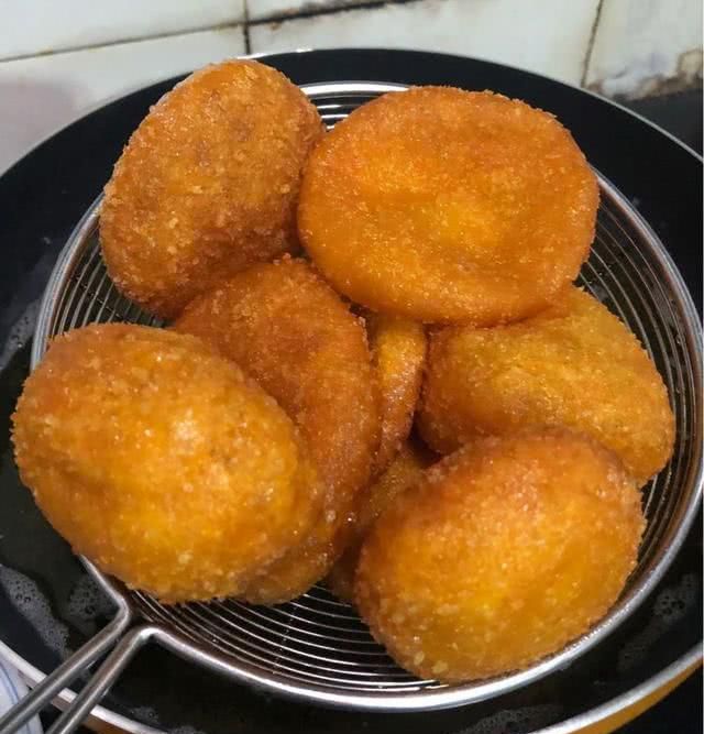 空心南瓜饼的做法(空心南瓜饼怎么做好吃又简单)