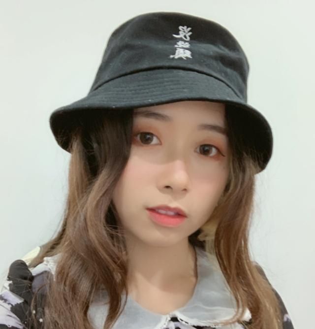 皇杂:起小点top10太恶心了!长歌回应:我们真没有黑rng