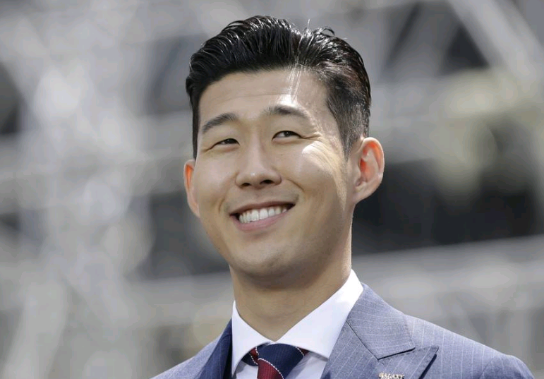 韩国足球成最大输家 无一奖项上榜