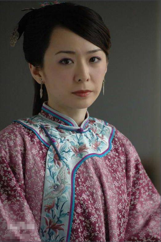 潘仪君是台湾出道较早的演员,她曾在马景涛版《倚天屠龙记》中崭露头