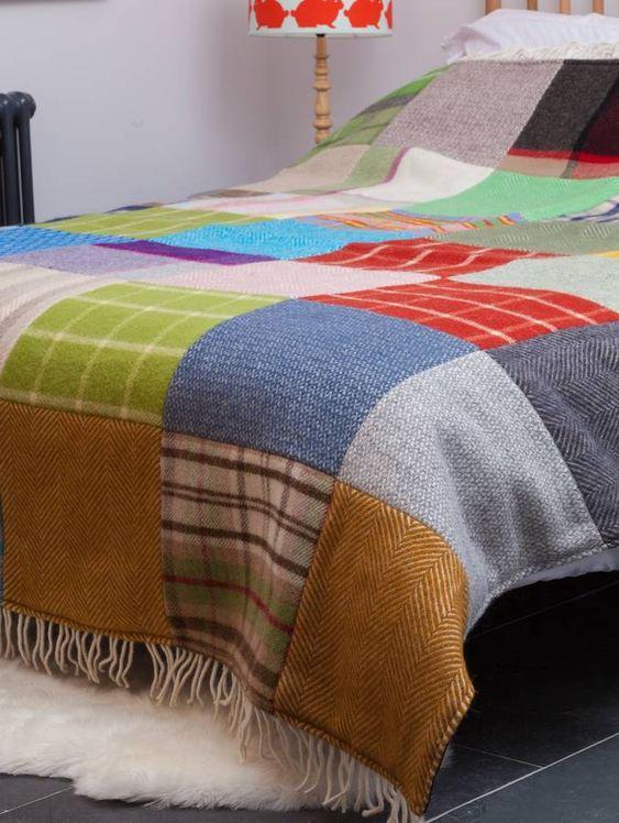 旧毛衣扔了可惜留着占地,太鸡肋!咋办?