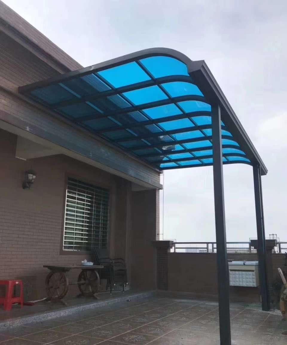 没想到在农村自建房院子装阳光房不实用改成这种