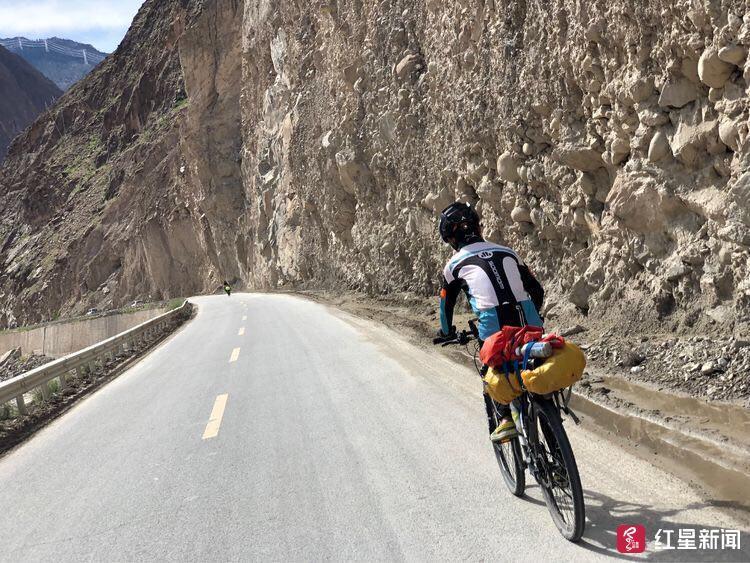 佩服成都13岁男孩骑行318川藏线24天骑完2142公里
