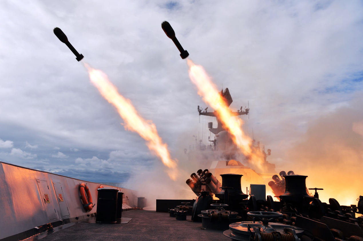 根据美军公布的数据,伊拉克战争里伊拉克共发射各种导弹24枚,其中9枚