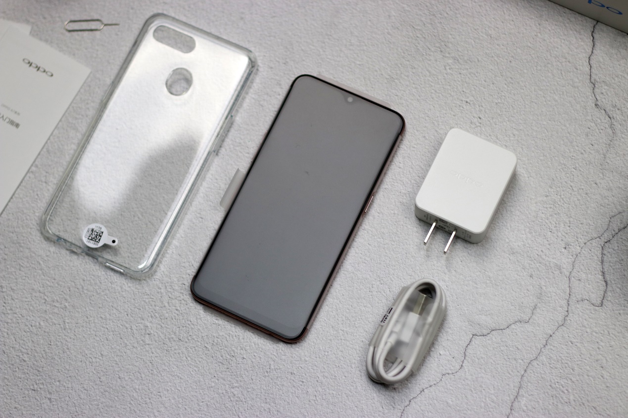 水滴屏大电池oppoa7清新粉开箱