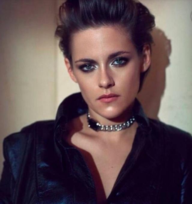 曾是大众女神暮光女如今一头短发颜值抗打连老佛爷都宠她