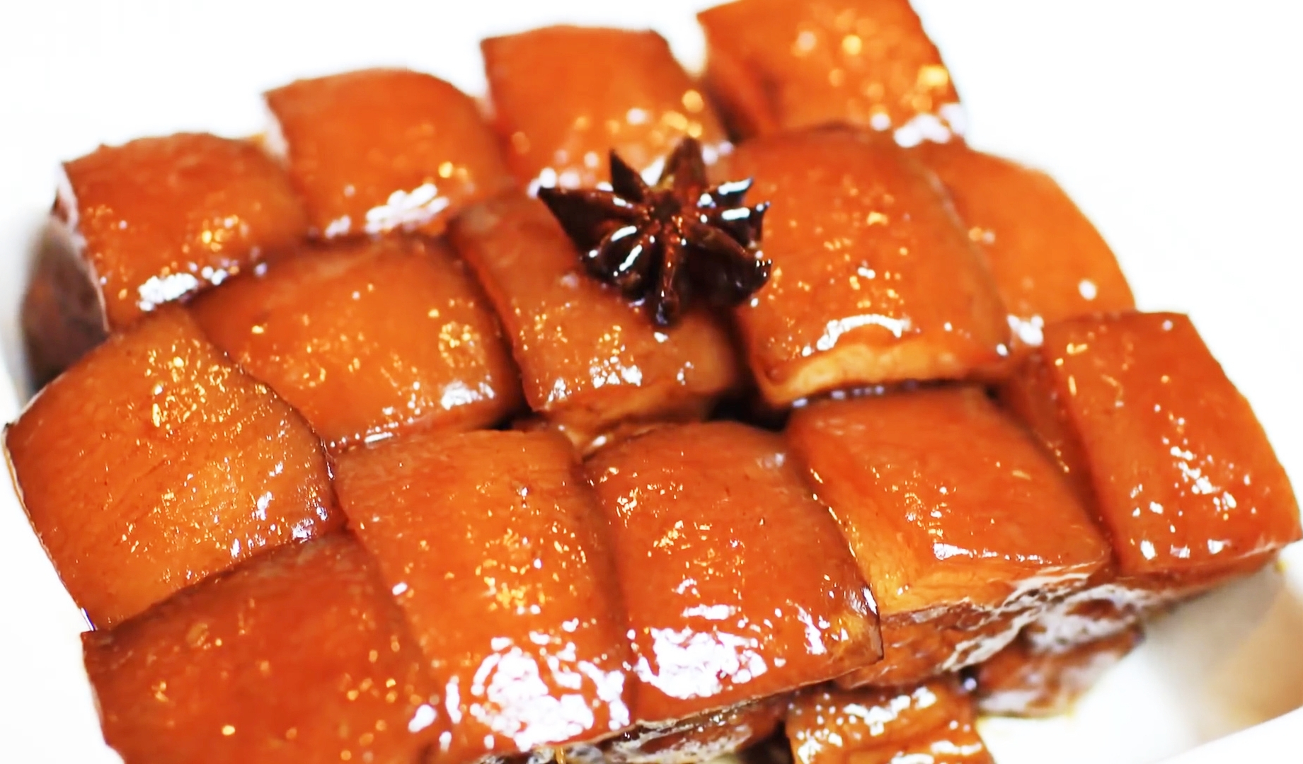 做红烧肉时,别直接下锅,多加这1步,肥而不腻,大人小孩都爱吃