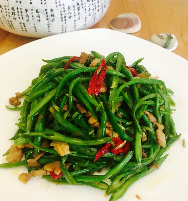 豆角怎么样做才好吃五花肉炒豆角丝的家常做法