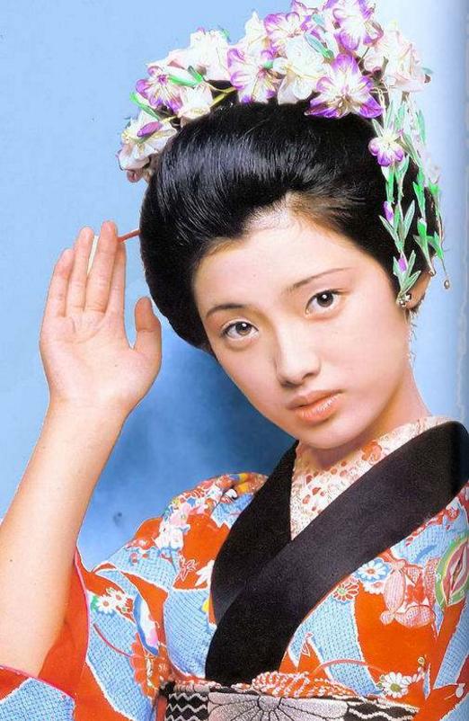 日本有一小村子诞生了一个著名影星她说我祖奶奶是杨贵妃