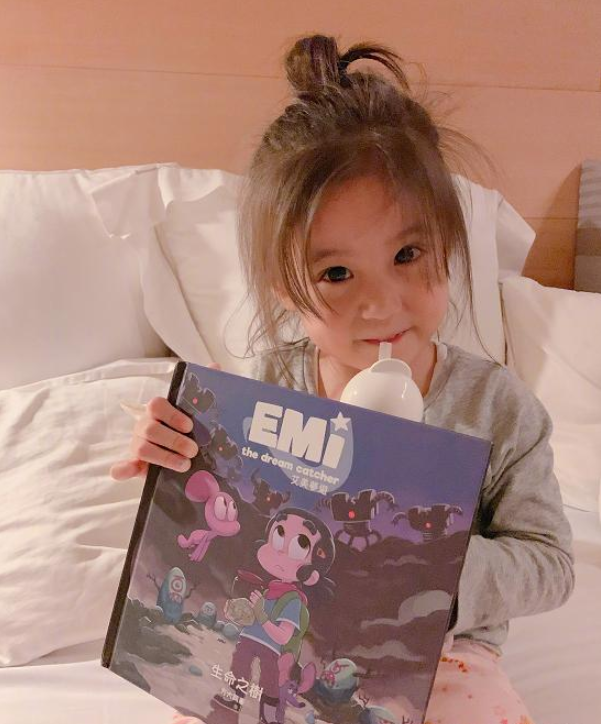 "星二代"萌娃大名:嗯哼jasper的不好写,咘咘波妞的好惊艳!