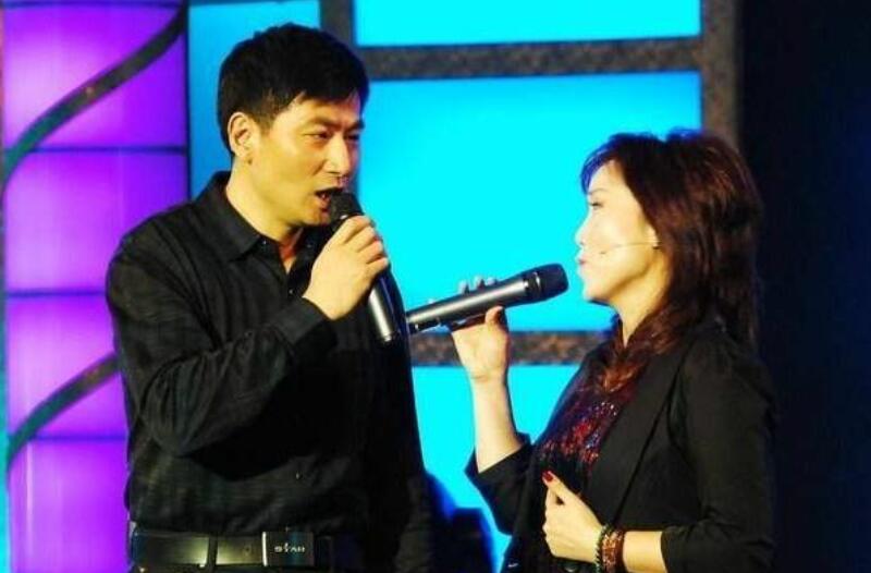 没红起来,妻子一首歌红30年,今两人恩爱了29年|两人|妻子|胡月_新浪网