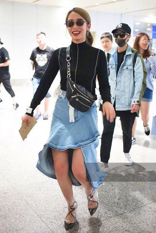 孟美岐本来想秀一把美腿,却被吐槽"上下一样粗",弄巧成拙了!