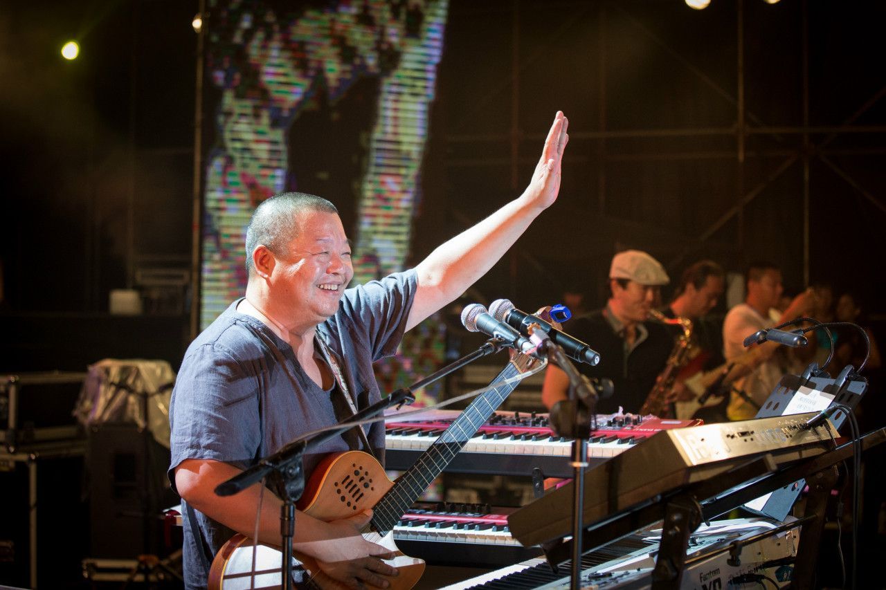 臧天朔去世,网友:小时候看到您在电视里唱《朋友》就会叫爸爸!