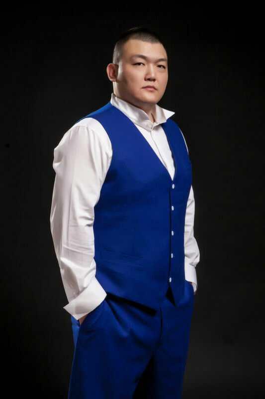 欧美最关注的中国格斗家是张君龙这是项目特点和历史意义决定的