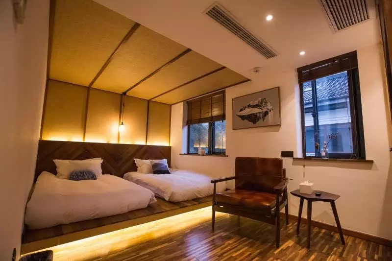 【西湖民宿】灵隐千年禅佛境地门下,我们赴一场心动的香樟之约