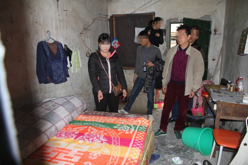南宁友爱村一涉黄窝点被端!19人被"活捉",其中一失足女患性病